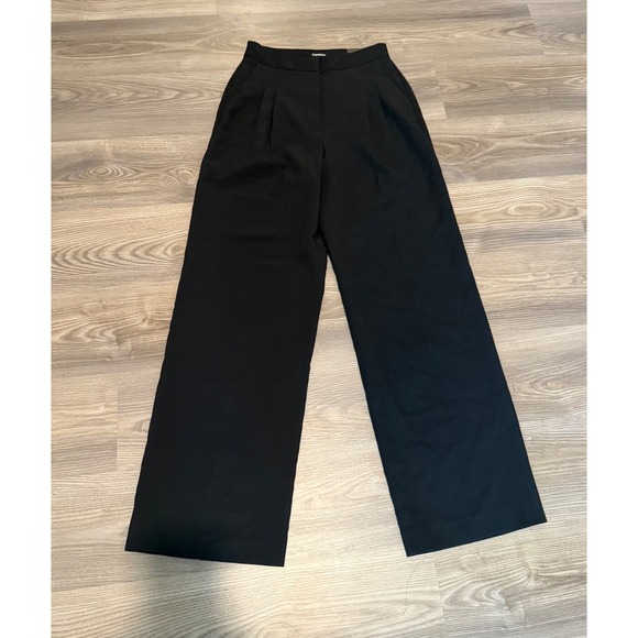 Express Pants - Express Black Wide Leg Super High Rise Pleated Dress Pants size 4 NWT